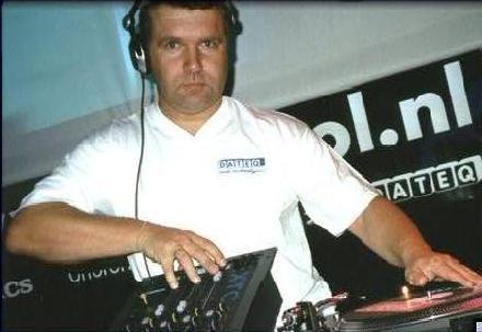 DJ Garry