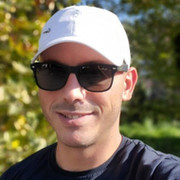Marko Caković on My World.