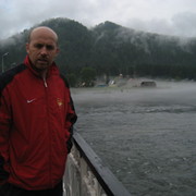Victor Stolbov on My World.
