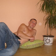 Ромик Ромик on My World.